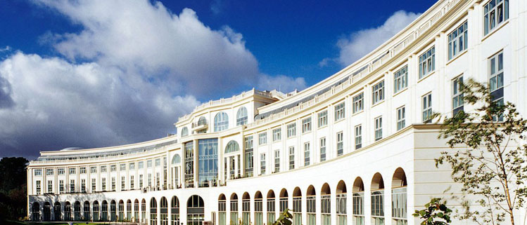 EMR Integrated Solutions today announced a contract with premium hotel, the Ritz Carlton – Powerscourt, to install a new radio-based digital communications system.