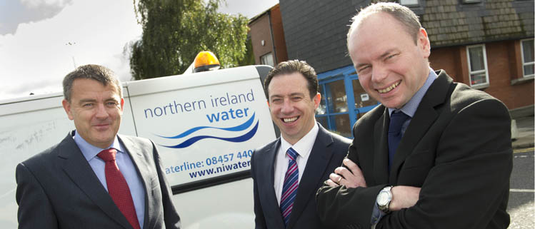 NIW Telemetry Upgrade Pic l-r: Mark Quinn, managing director, EMR Integrated Solutions, Derek Glynn, COO, EMR Integrated Solutions and Pearse Bradley, telemetry and SCADA manager, Northern Ireland Water on the award of a 1m/£700,000 contract to upgrade Northern Ireland Water's telemetry network. No fees for reproduction.